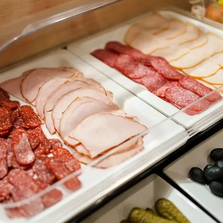 Ego - Free Parking - Location