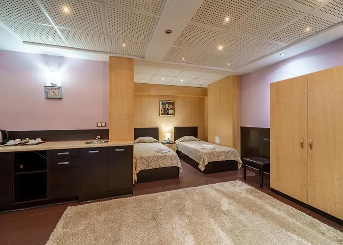 Ego - Free Parking - Location