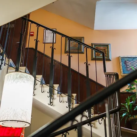 호텔 Ego - Free Parking - Location 플로브디프