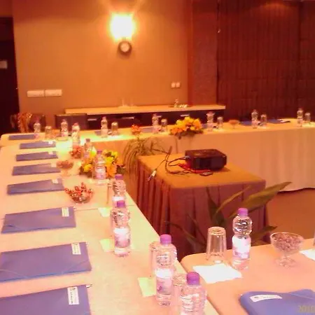 Hotel Ego - Free Parking - Location