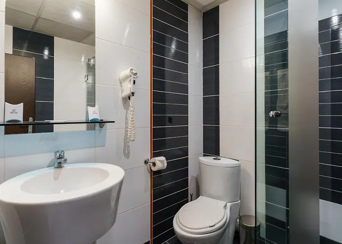 Ego - Free Parking - Location Hotel